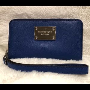 Michael Kors Wristlet